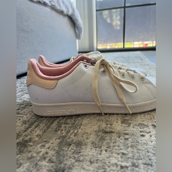 Adidas Stan Smith, Women’s Size 8, Cloud White / Wonder Mauve / Pink Tint - Picture 5 of 6